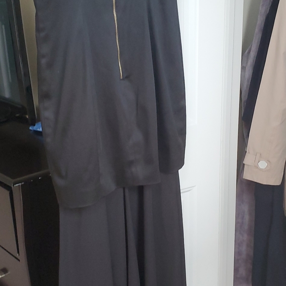 Marciano Evening Gown - Picture 12 of 16